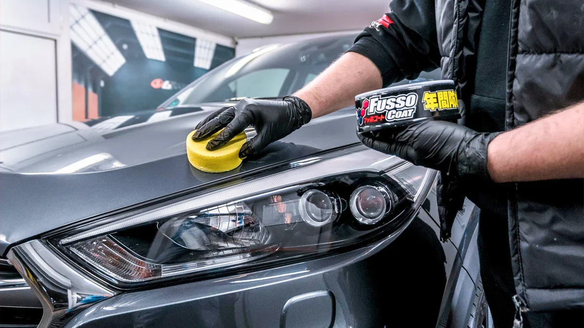 Fusso Coat 12 Months Wax Dark Color (EU Version) – SOFT99 USA